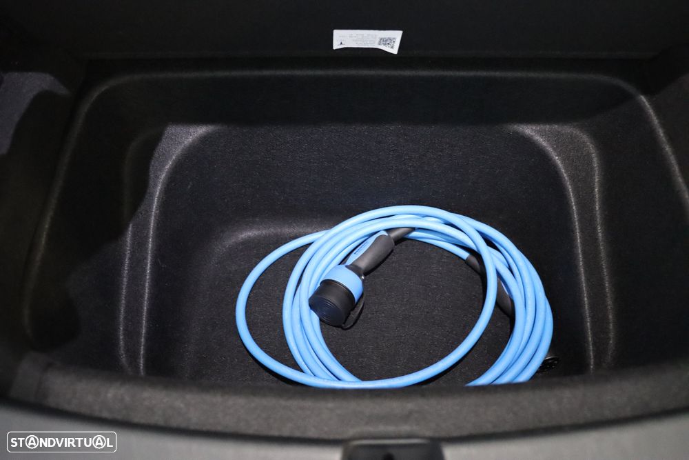 Tesla Model Y Performance Tração Integral - 38