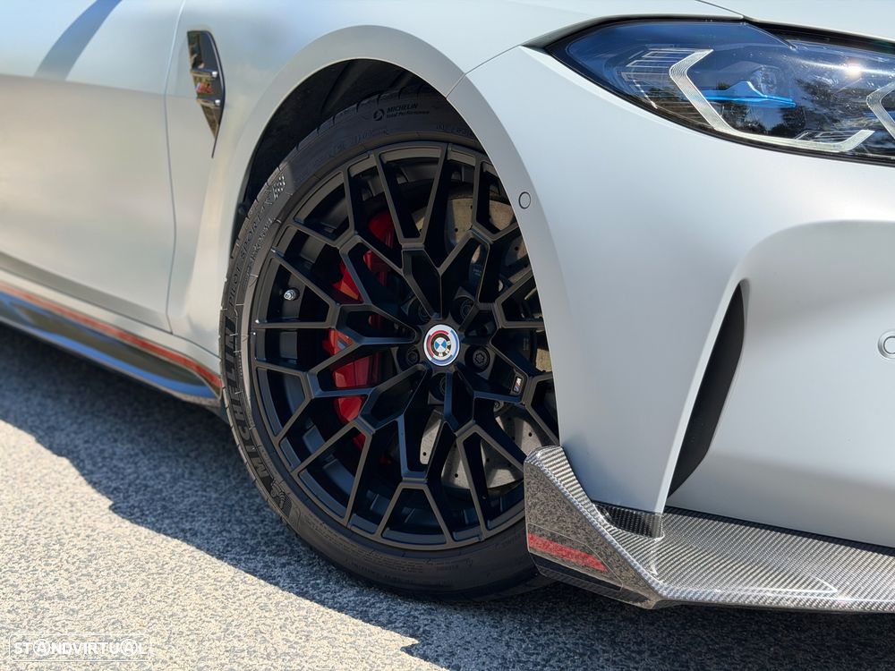BMW M4 CSL - 25