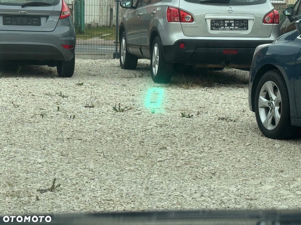 Toyota Prius Plug-in 1.8 HSD Sol - 17