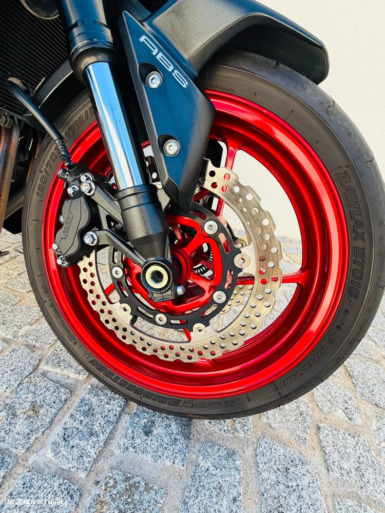Kawasaki Z 900 PERFORMANCE - 8