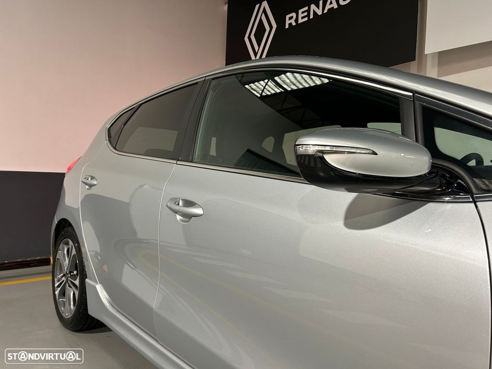 Kia Ceed 1.6 CRDi GT Line - 12