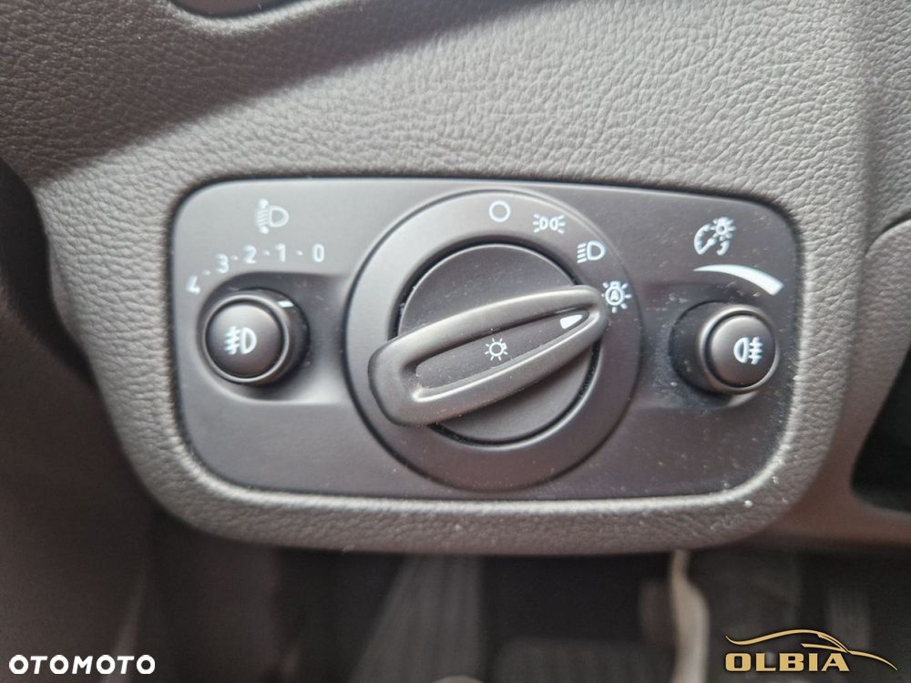 Ford Grand C-MAX 1.5 EcoBoost Start-Stopp-System Titanium - 26