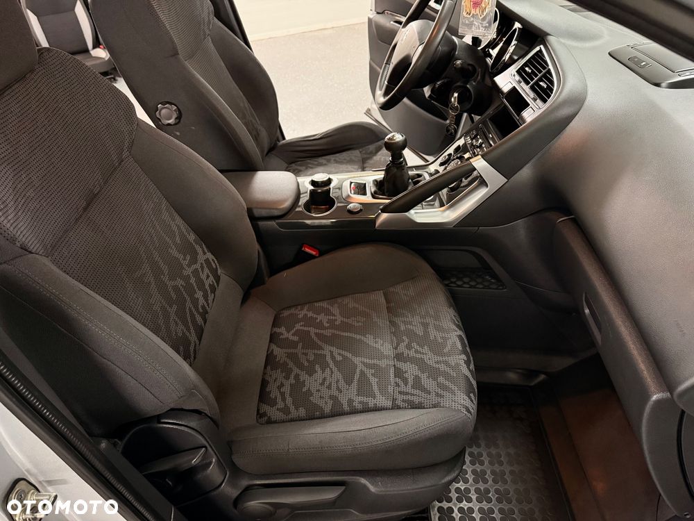 Peugeot 3008 HDi FAP 110 Active - 17