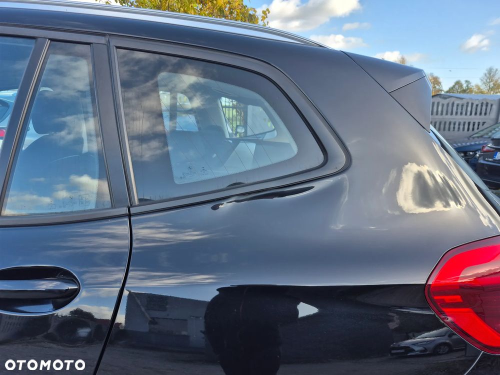 BMW X3 xDrive20i GPF Business Edition - 38