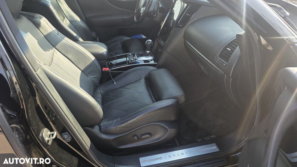 Infiniti QX70 3.7 AWD Aut. S Premium - 18