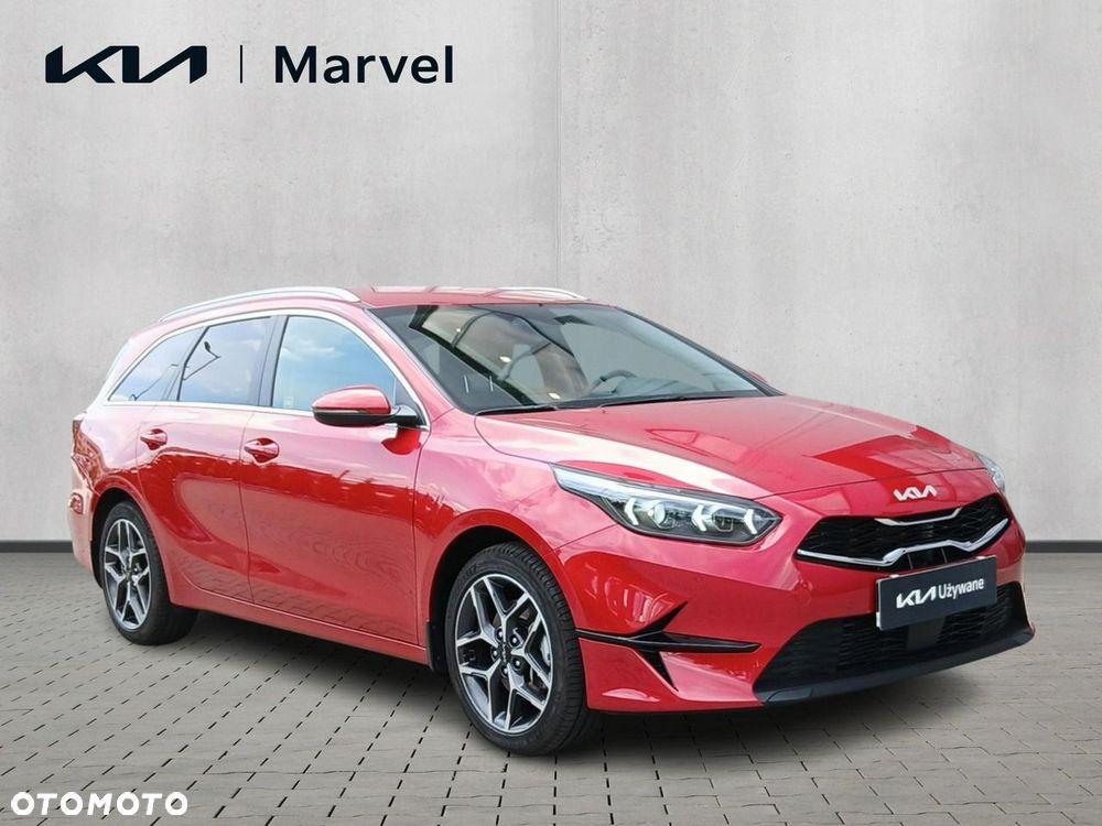 Kia Ceed - 8