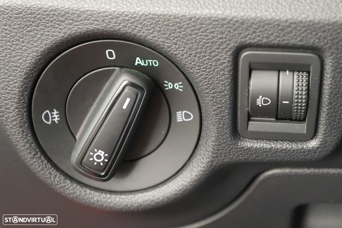 Skoda Kamiq 1.0 TSI Ambition - 17