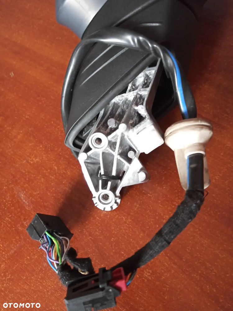 LUSTERKO VW GOLF VIII Lewe Prawe Asystent 13+3 pin - 6