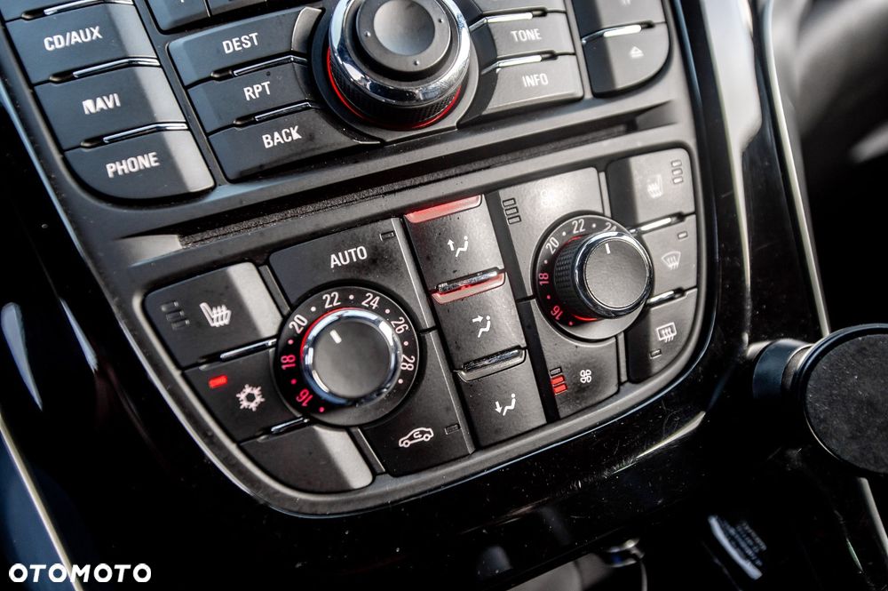 Opel Astra OPC Start/Stop - 35