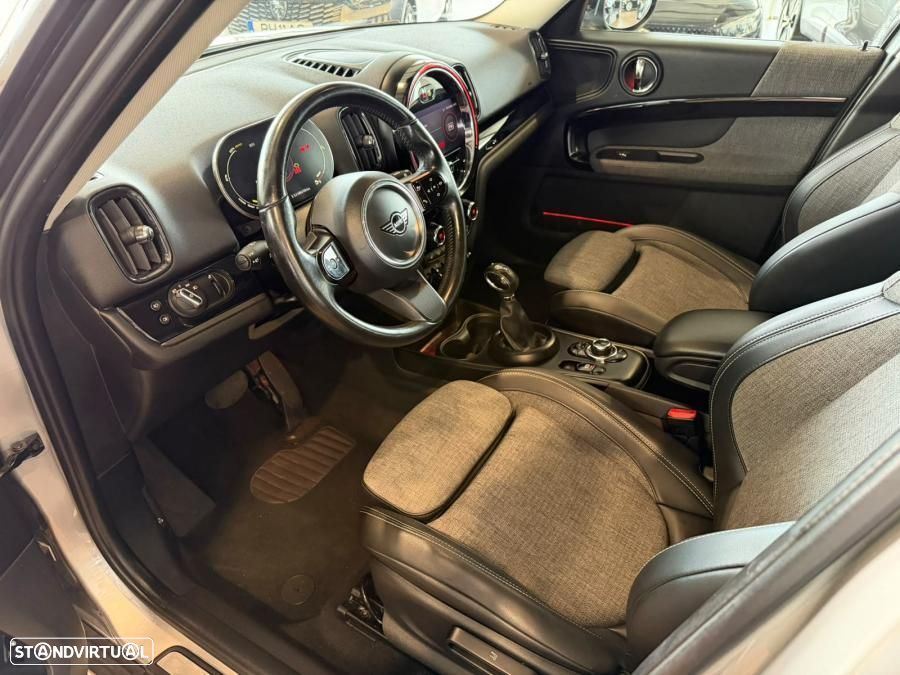 MINI Countryman Cooper SE ALL4 Auto - 14