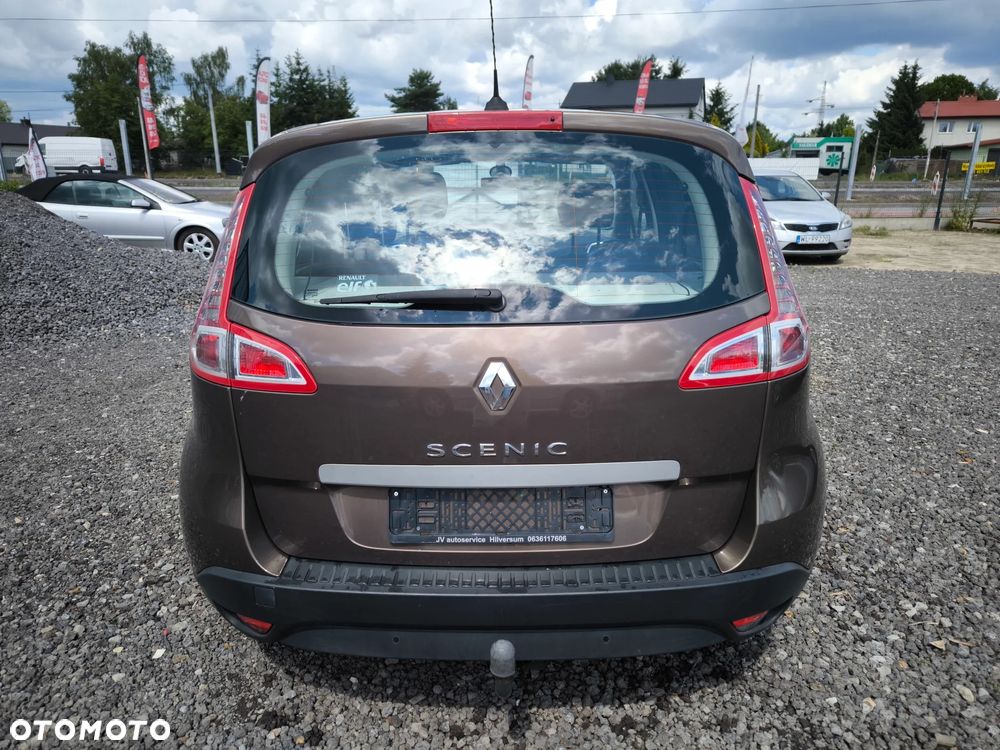 Renault Scenic 2.0 16V 140 CVT Dynamique - 8