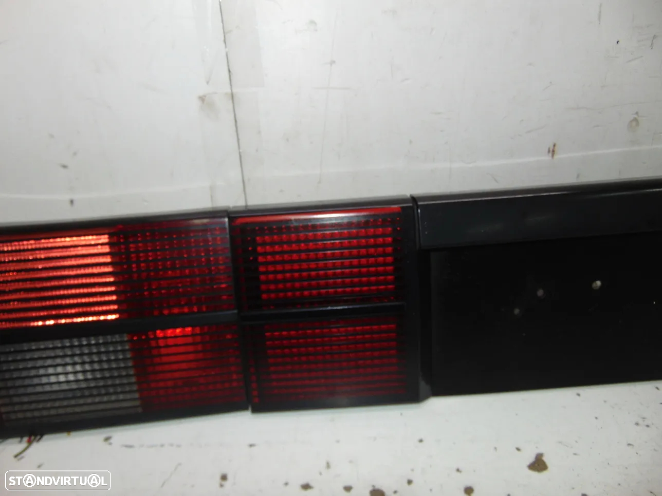 Opel Ascona farolins/Placa central - 3