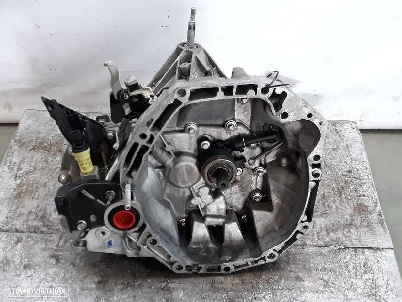 CAIXA DE VELOCIDADES DACIA SANDERO REF. JR5166 - 1