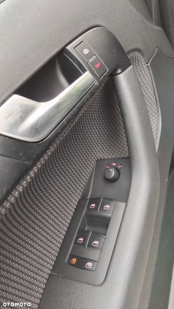 Audi A3 Sportback 2.0 TDI Ambiente - 14