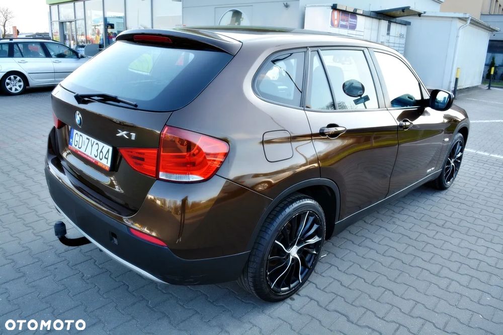 BMW X1 sDrive18d xLine - 3