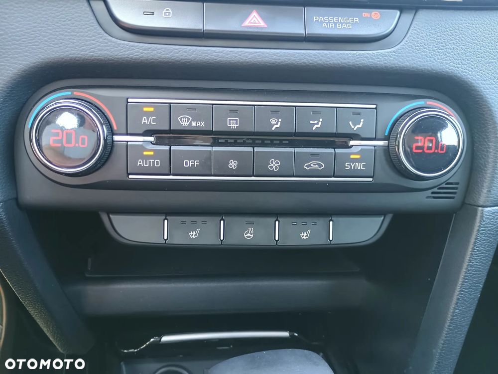 Kia Ceed 1.5 T-GDI DCT7 OPF Spirit - 16