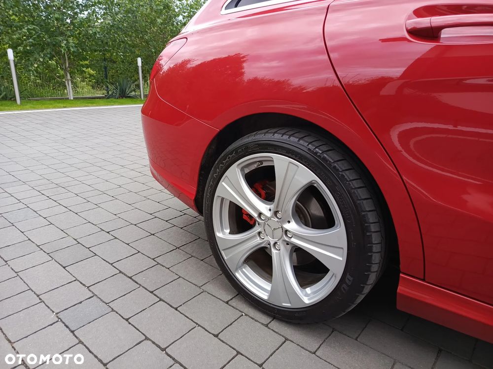 Mercedes-Benz CLA - 9