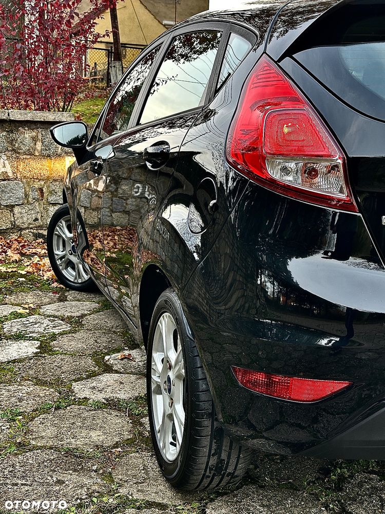 Ford Fiesta 1.0 EcoBoost Titanium - 29