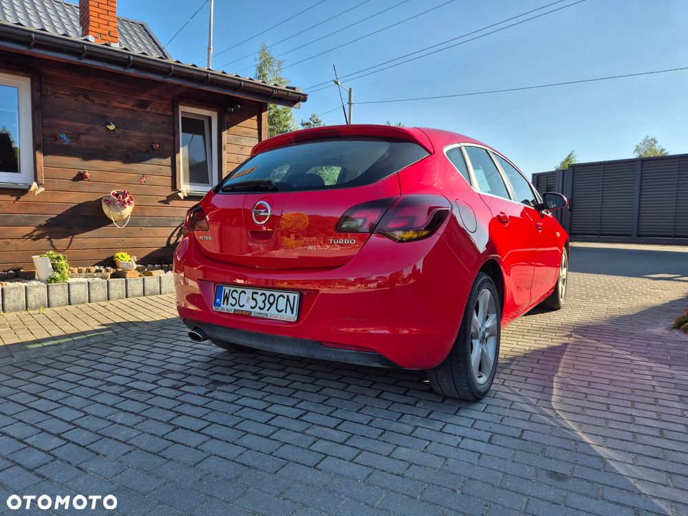 Opel Astra 1.4 Turbo - 15