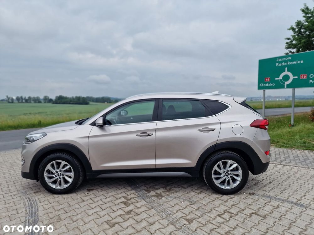Hyundai Tucson - 16