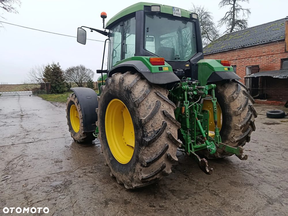John Deere 6800 - 6
