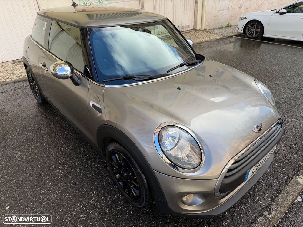 MINI 3 Portas One - 17