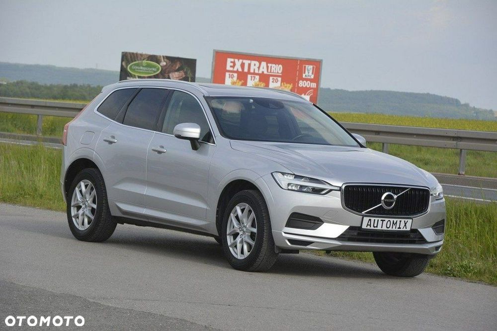 Volvo XC 60 D4 Geartronic Momentum Pro - 9