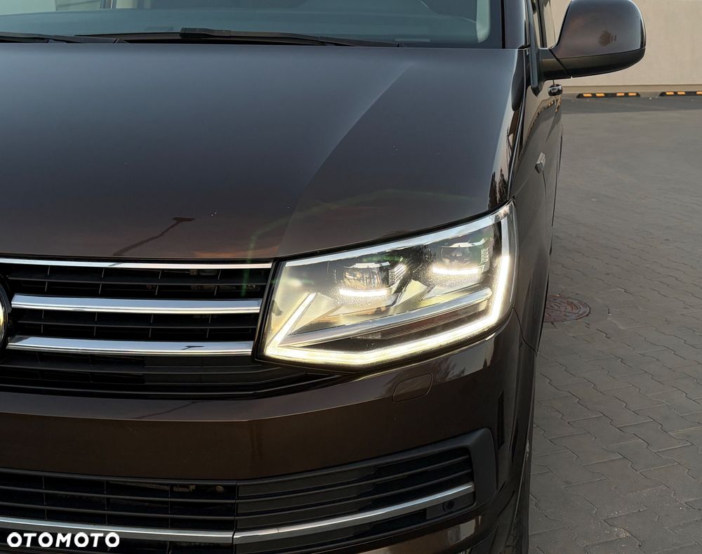 Volkswagen Caravelle - 8