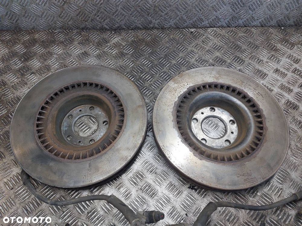 TARCZE HAMULCOWE PRZÓD + KLOCKI + ZACISKI AUDI A8 D3 4.2 V8 - 8