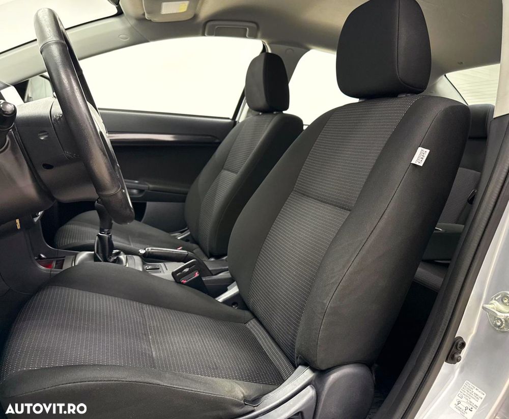 Mitsubishi Lancer 1.6 ClearTec XTRA - 18