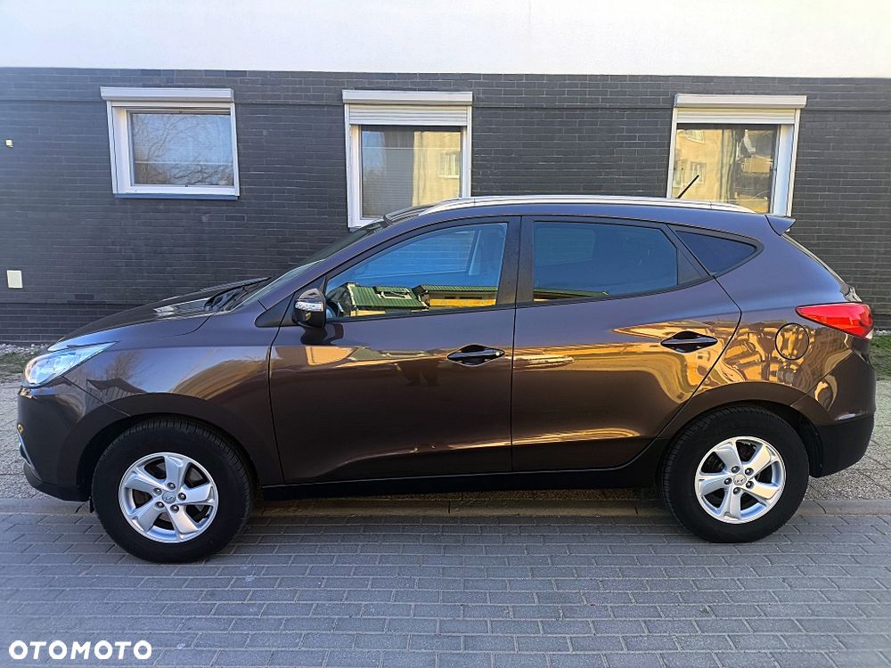 Hyundai ix35 blue 1.6 2WD Finale - 19