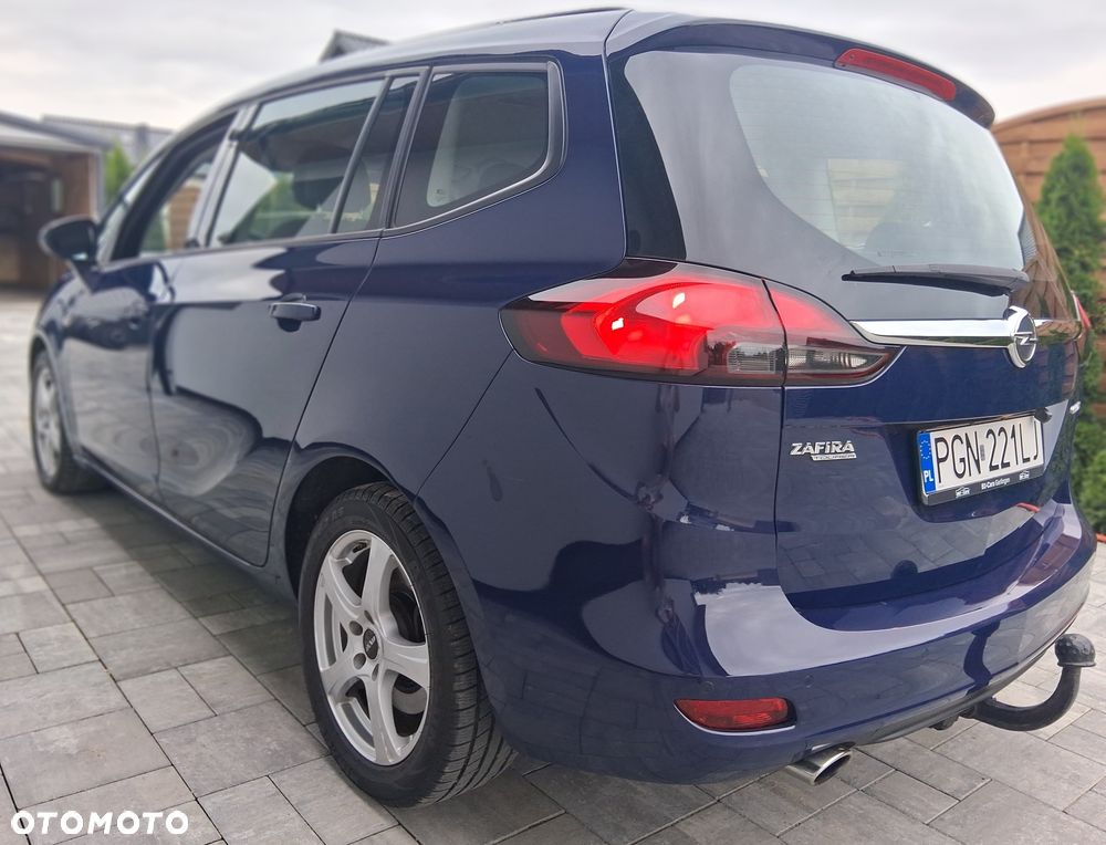 Opel Zafira - 2