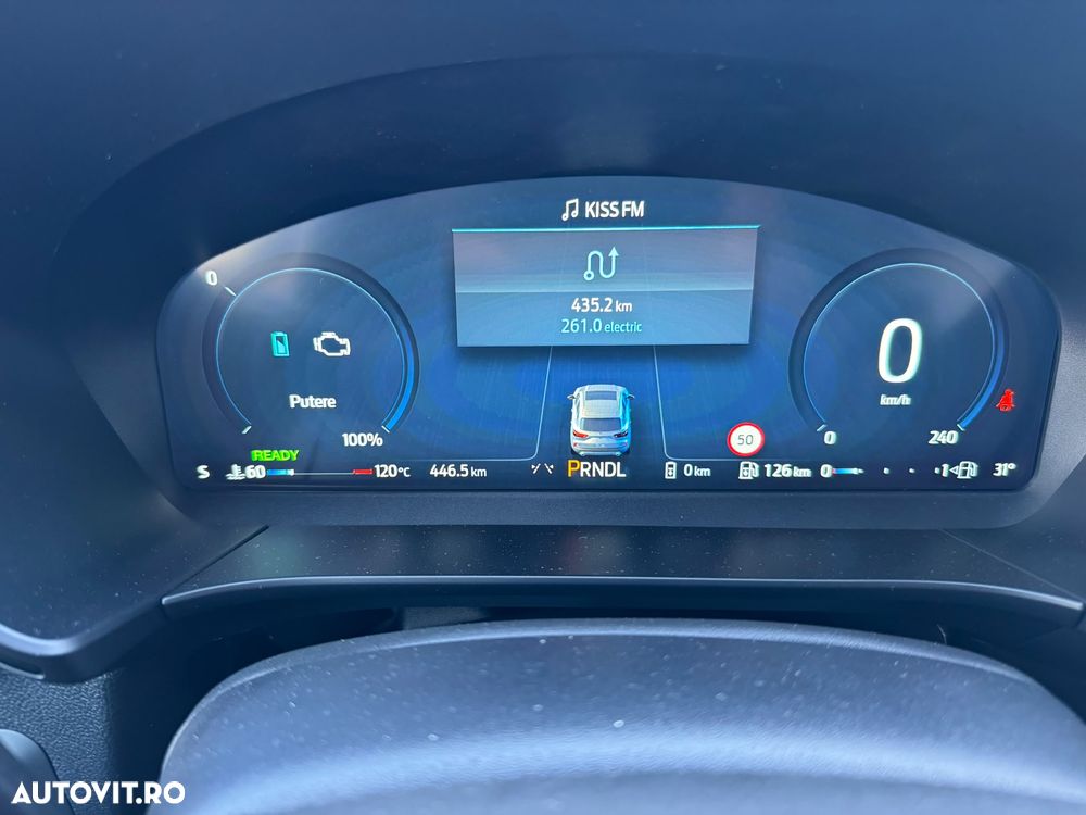 Ford Kuga - 8