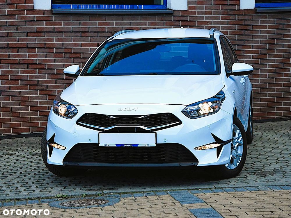 Kia Ceed - 15