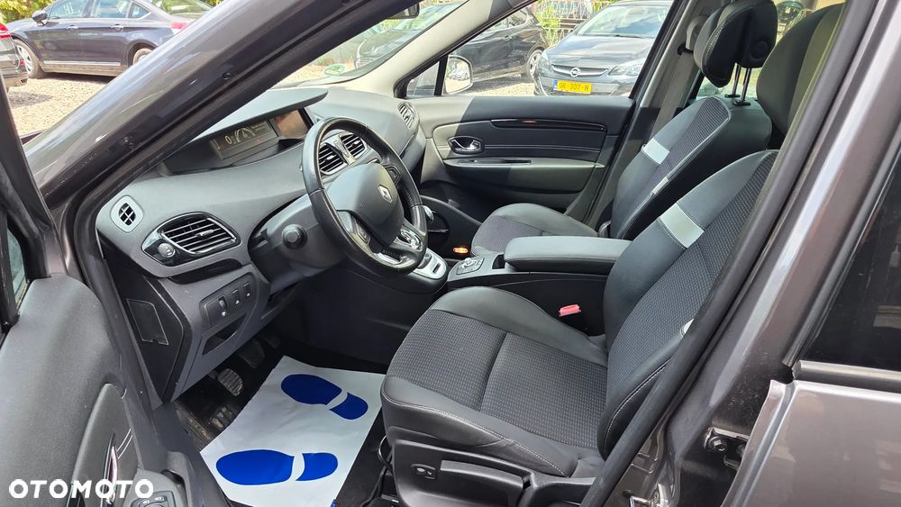 Renault Grand Scenic Gr 1.4 16V TCE Bose Edition - 6