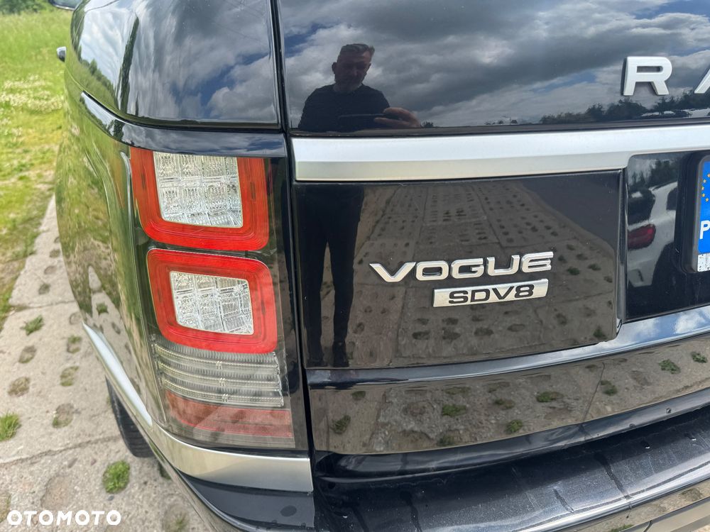 Land Rover Range Rover 4.4SD V8 LWB Vogue - 11
