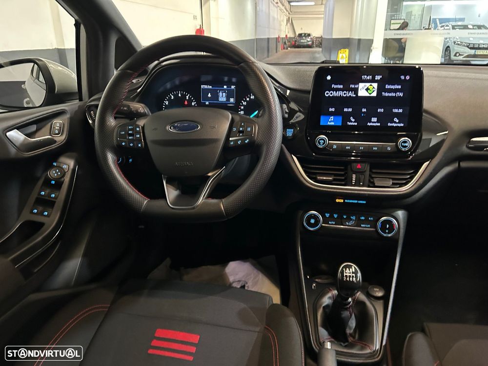 Ford Fiesta 1.0 EcoBoost ST-Line - 17