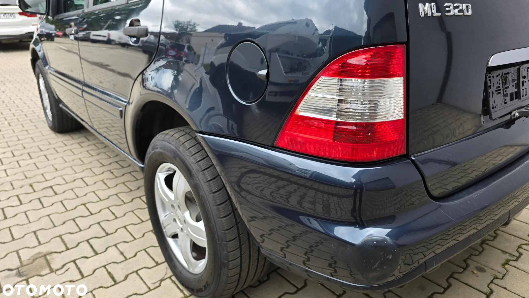 Mercedes-Benz ML 320 - 22