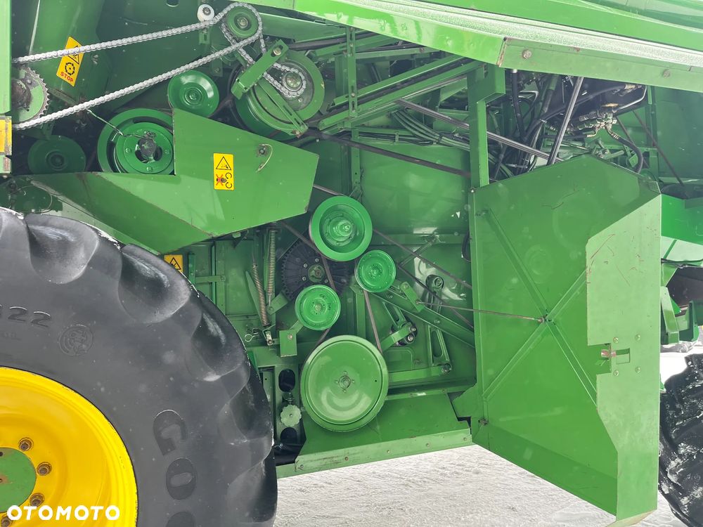 John Deere 2066 HillMaster - 7