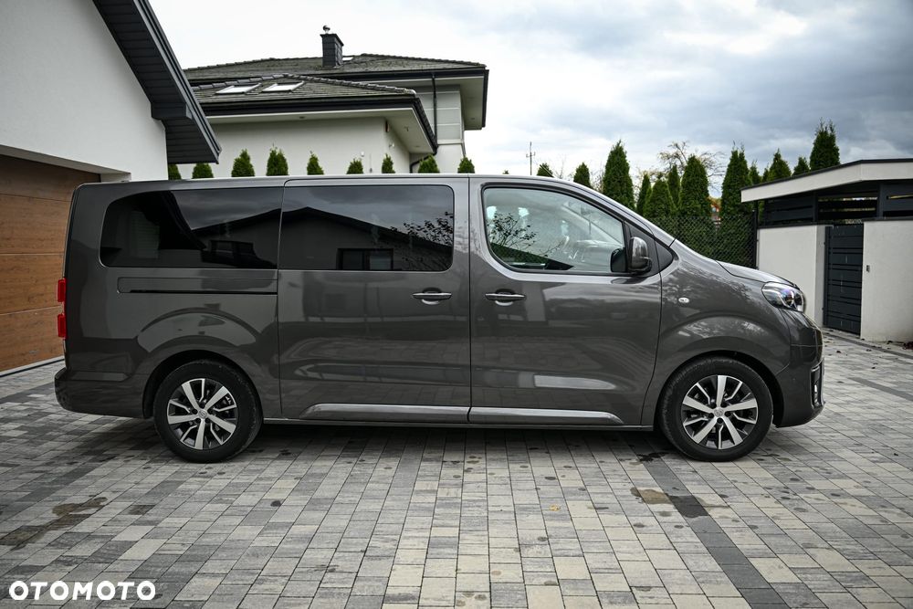 Toyota Proace Verso 2.0 D4-D Long Family - 4