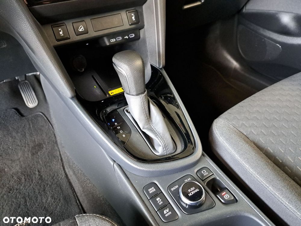 Toyota Yaris Cross Hybrid 1.5 Style AWD - 26