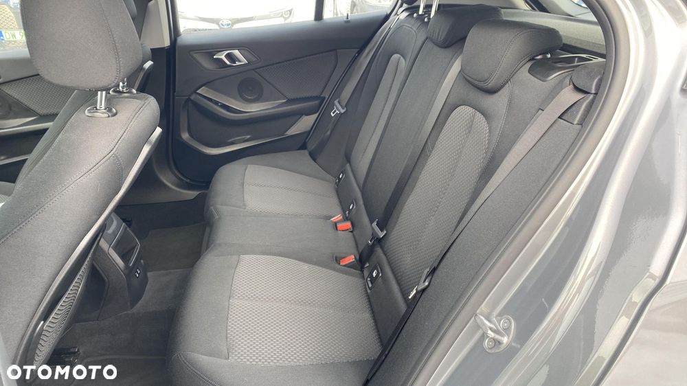 BMW Seria 1 118i Advantage - 13