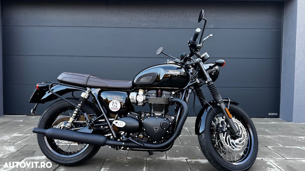 Triumph Bonneville T120 Black - 7