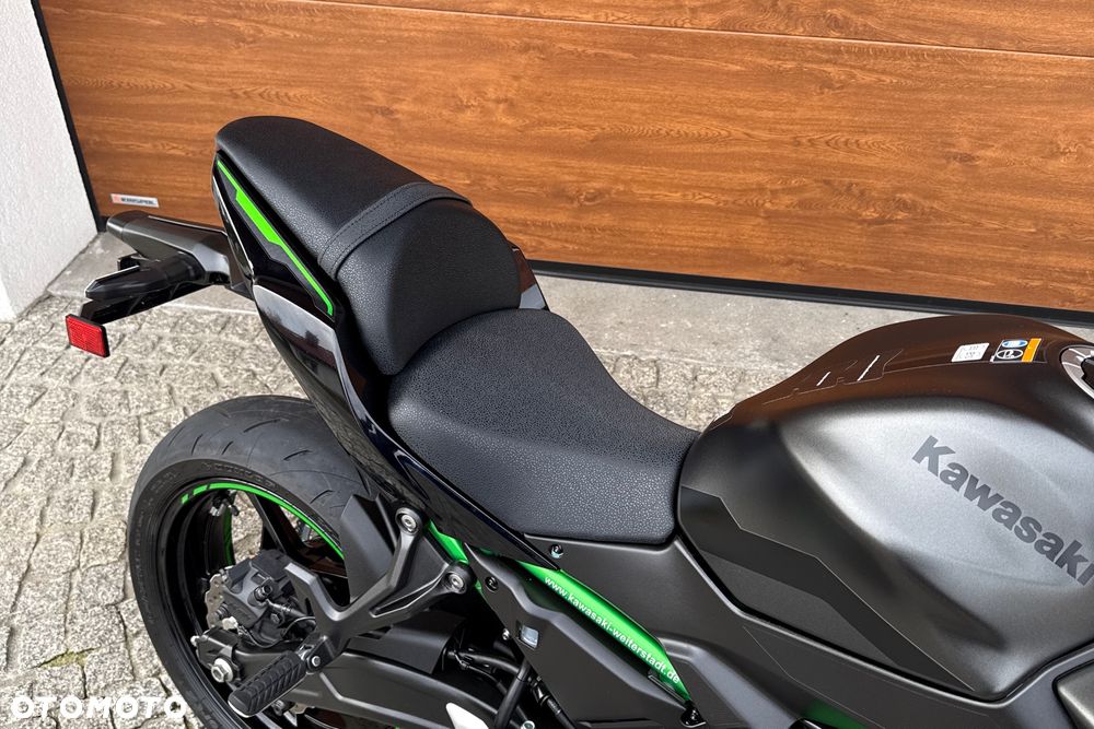 Kawasaki Z 650 - 9
