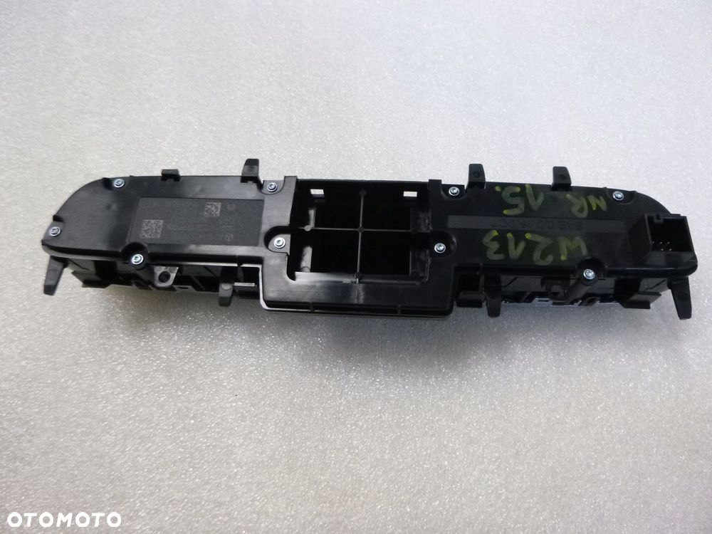 MERCEDES W213 PANEL STEROWANIA RADIEM NAWIGACJĄ ORYGINAŁ - 7