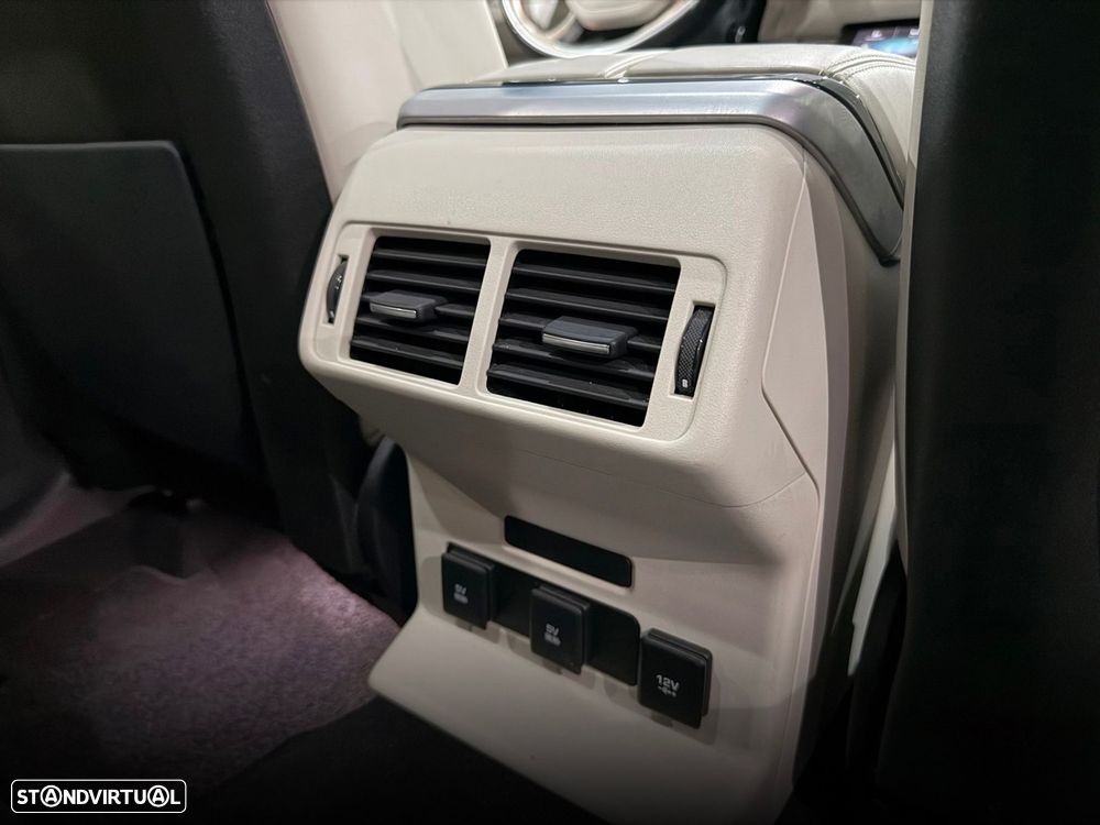 Land Rover Range Rover Velar 3.0 D300 AWD R-Dynamic HSE - 50