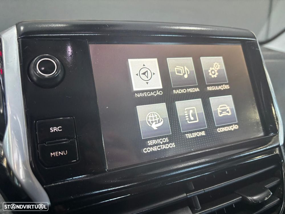 Peugeot 208 1.6 BlueHDi Style - 13