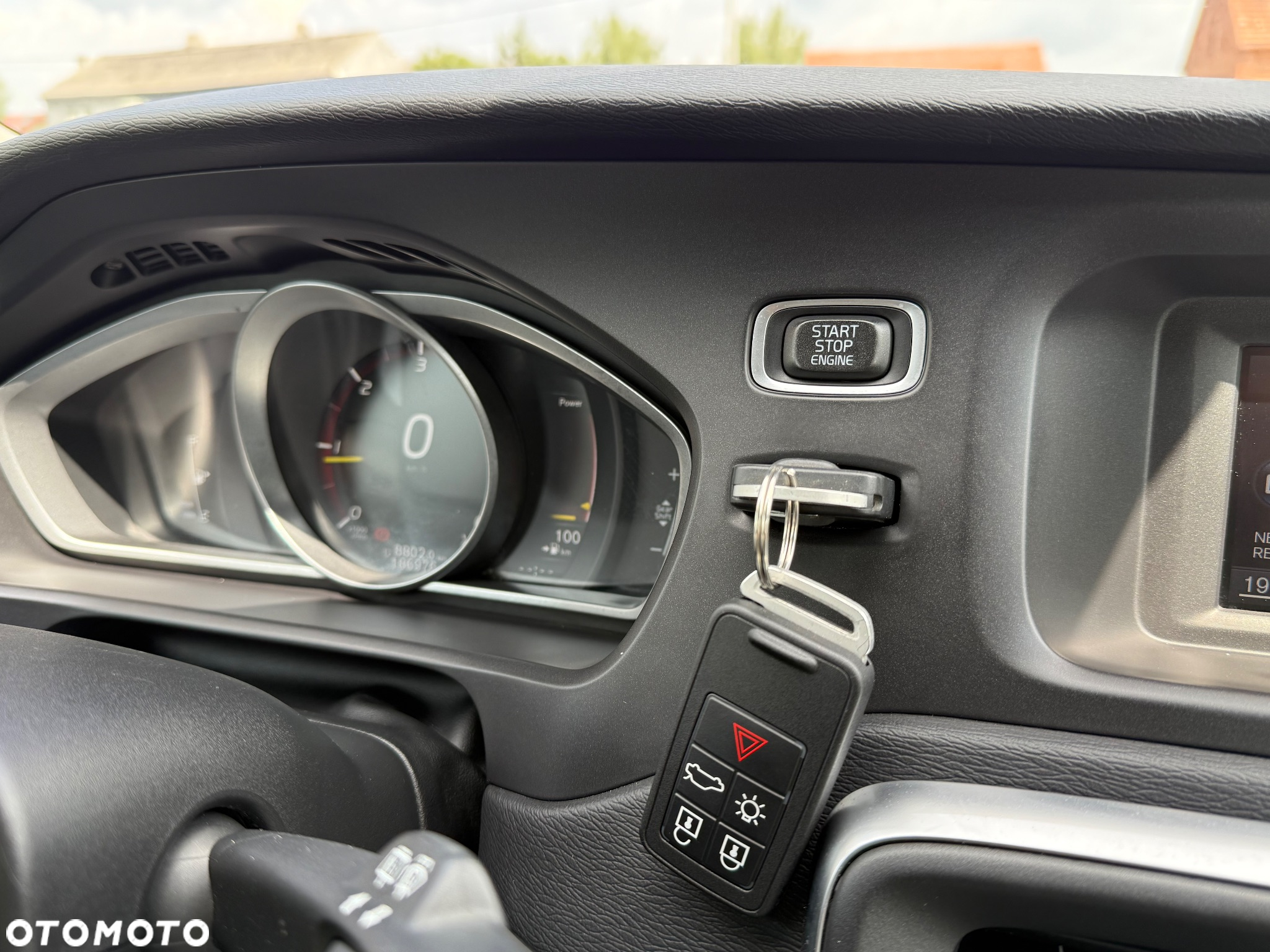 Volvo V40 D2 Momentum - 7