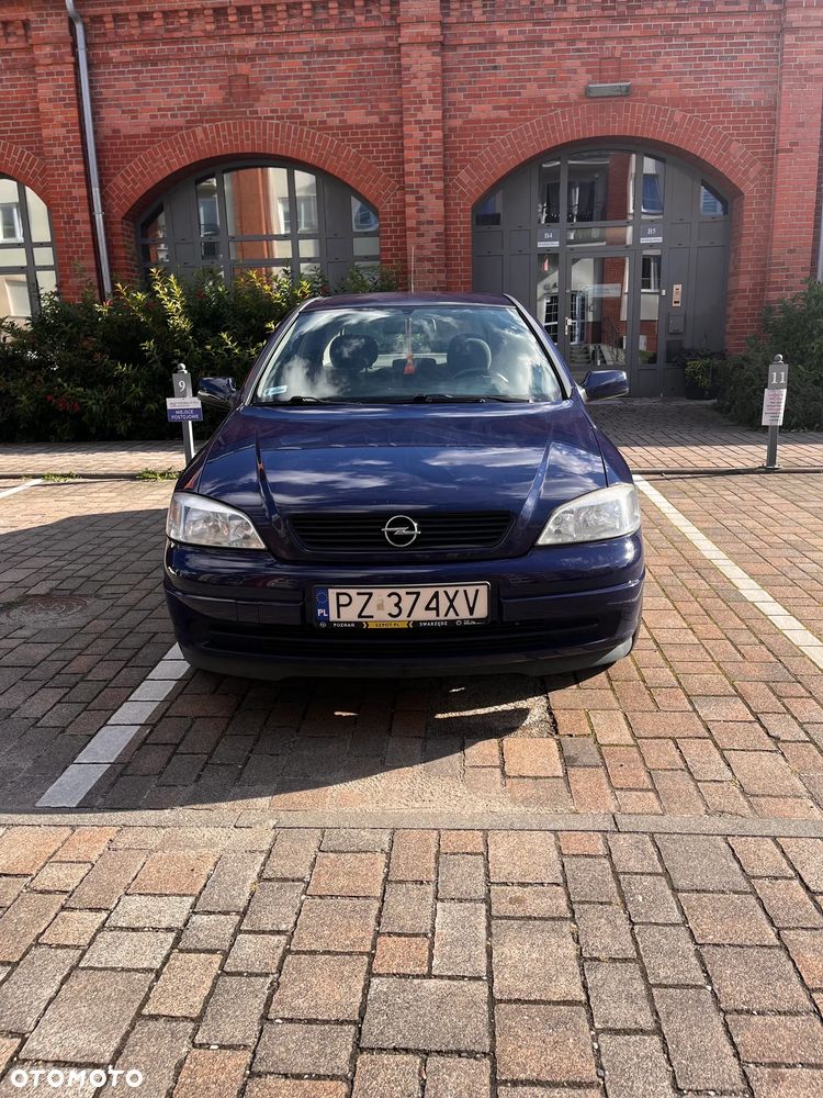 Opel Astra - 4
