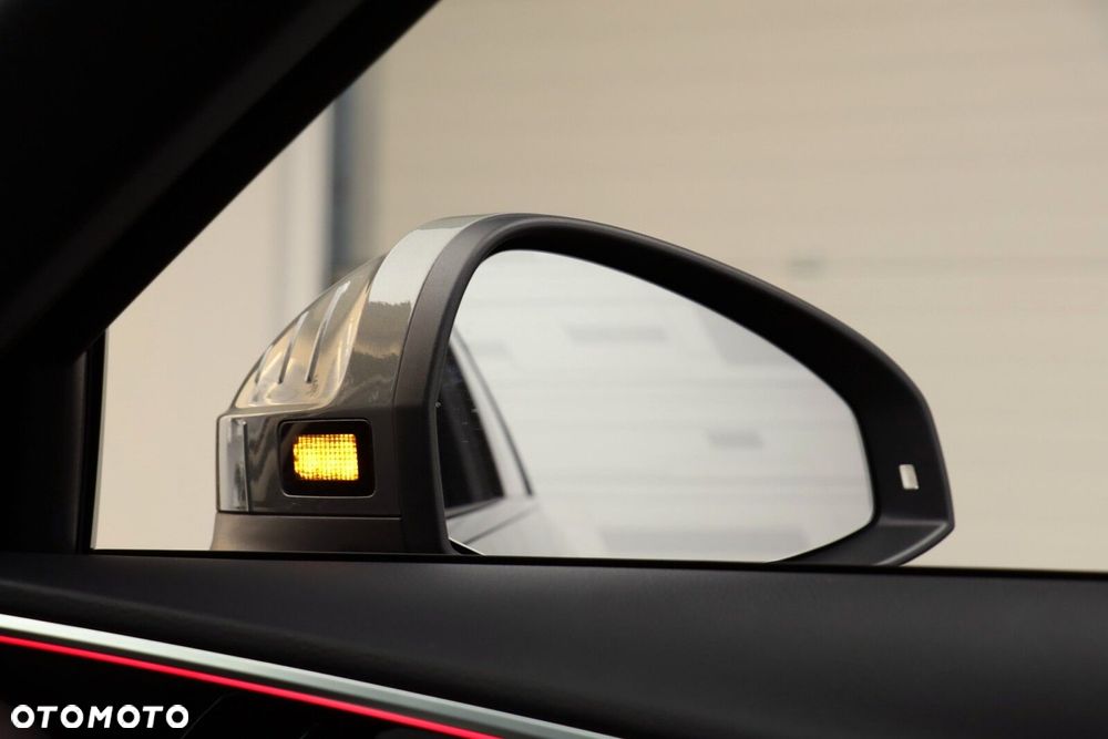 Audi A4 Limousine - 33